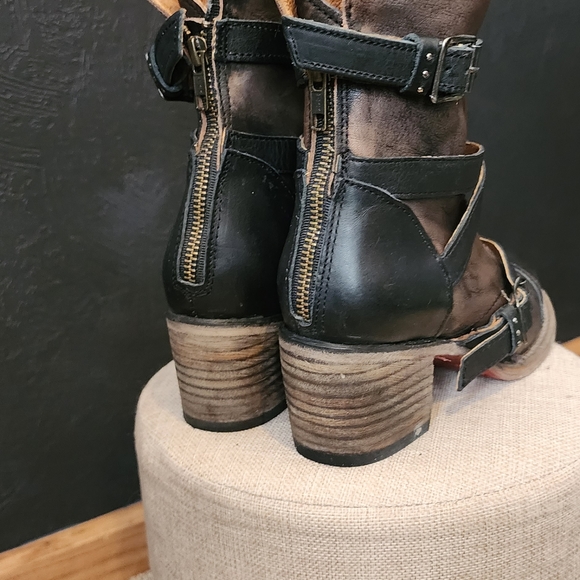 Freebird boots - Picture 4 of 4